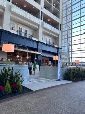 Day 1 in the food court